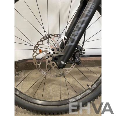 Norco Range VLT Electric Mountain Bike