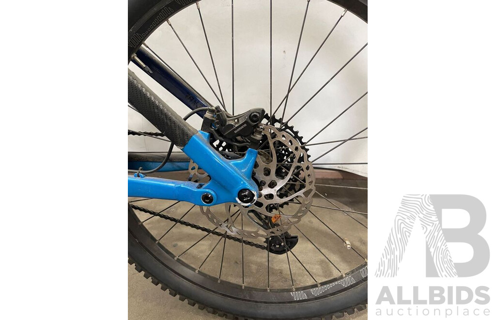 Norco Range VLT Electric Mountain Bike