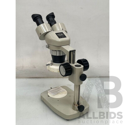 Kyowa Optical Co Microscope