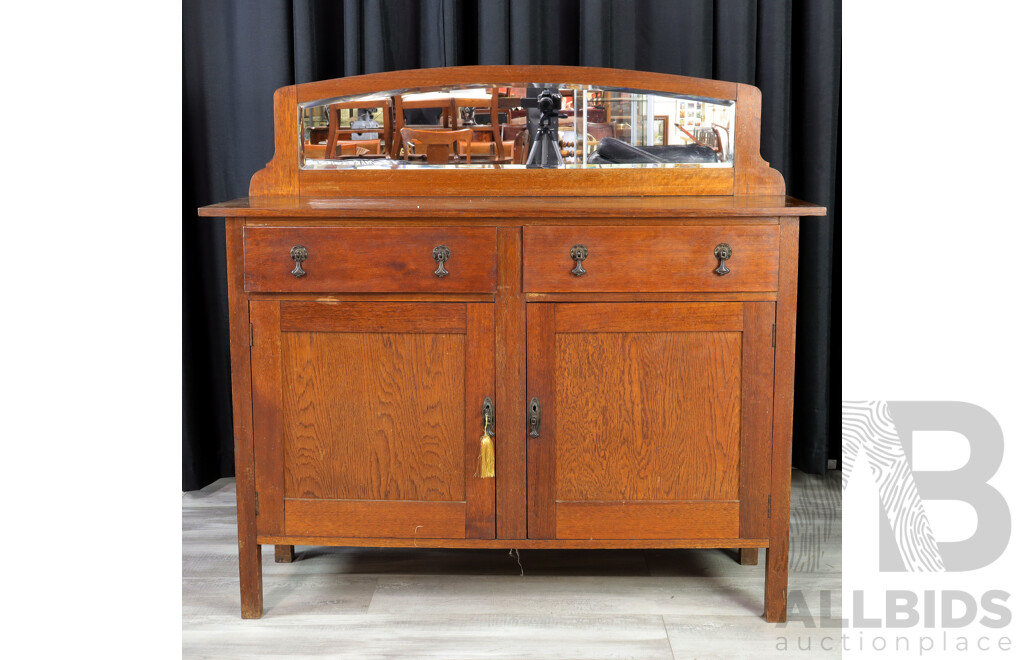 Late Edwardian Oak Mirrored Back Sideboard