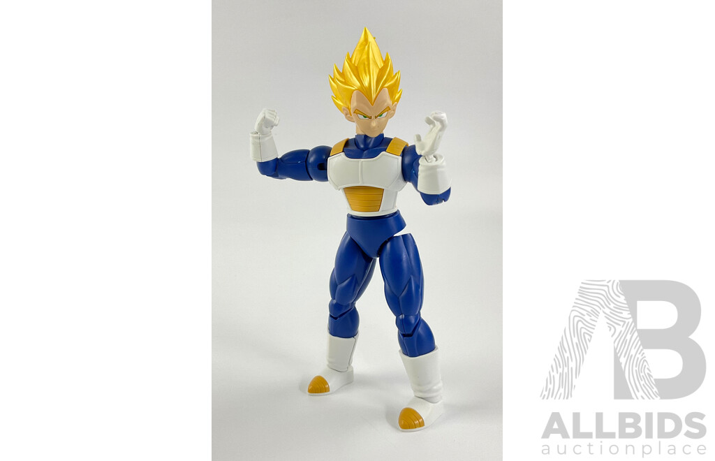 Bandai Dragon Ball Z Super Saiyan Vegeta Plastic Model, Made in Japan