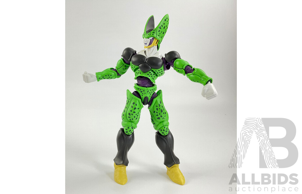 Bandai Dragon Ball Z Perfect Cell Plastic Model, Made in Japan