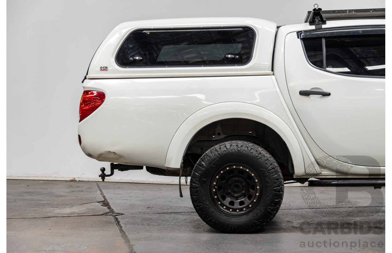 1/2013 Mitsubishi Triton GLX (4x4) MN MY13 Double Cab Utility White Turbo Diesel 2.5L