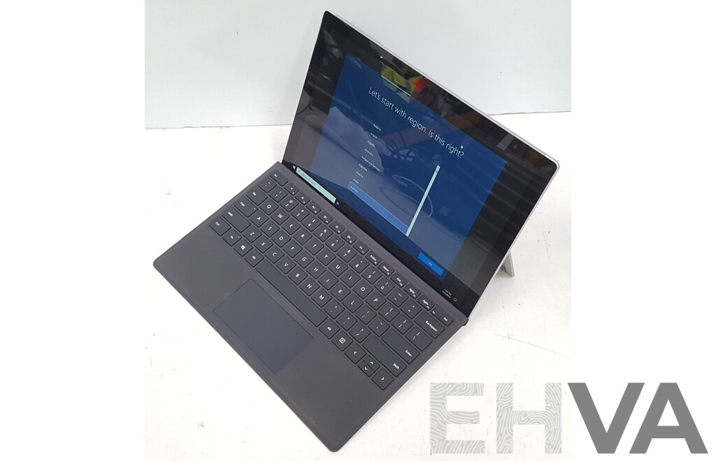 Microsoft (1796) Surface Pro 5 Intel Core i5 (7300U) 2.60GHz-3.50GHz 2-Core CPU 256GB 12.3-Inch Touchscreen Detachable Laptop w/ Power Supply