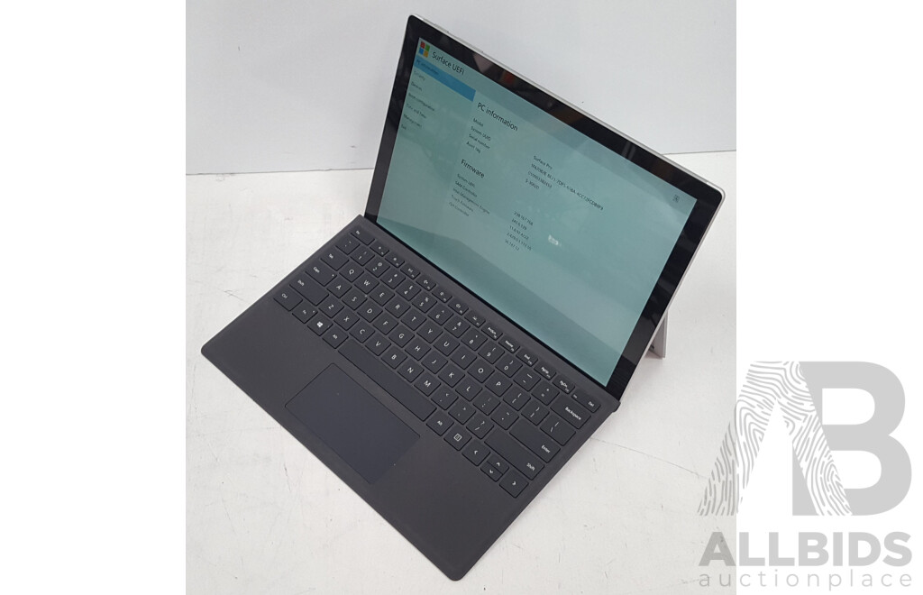 Microsoft (1796) Surface Pro 5 Intel Core i5 (7300U) 2.60GHz-3.50GHz 2-Core CPU 256GB 12.3-Inch Touchscreen Detachable Laptop