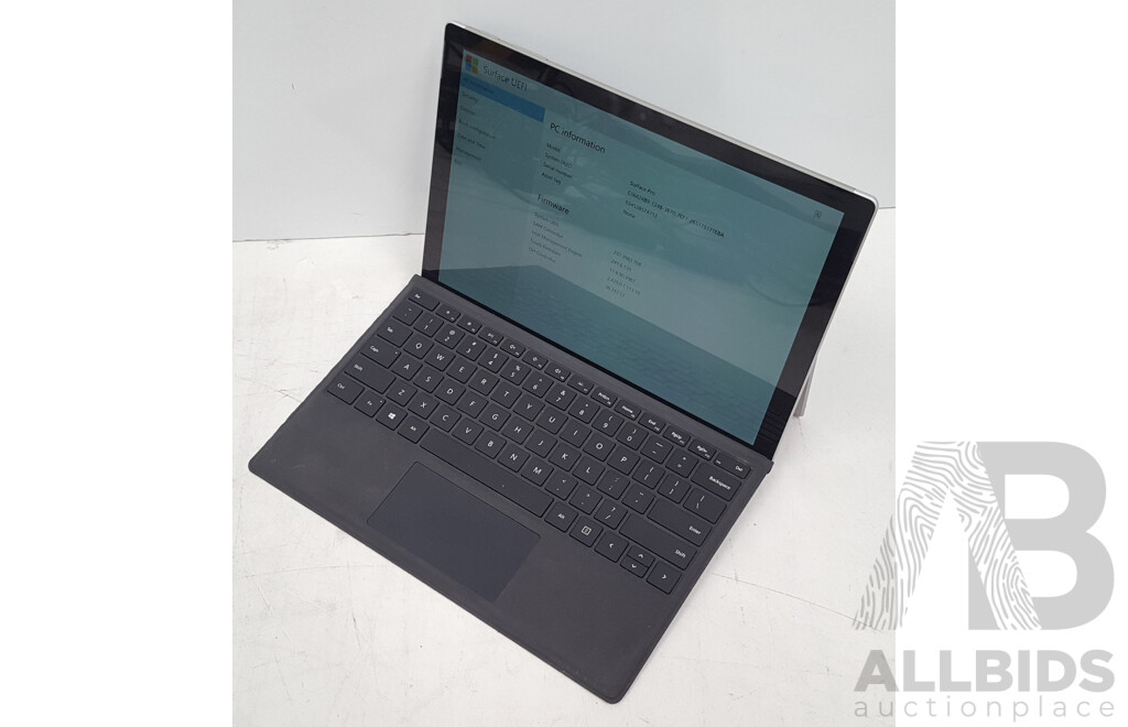 Microsoft (1796) Surface Pro 5 Intel Core i5 (7300U) 2.60GHz-3.50GHz 2-Core CPU 256GB 12.3-Inch Touchscreen Detachable Laptop