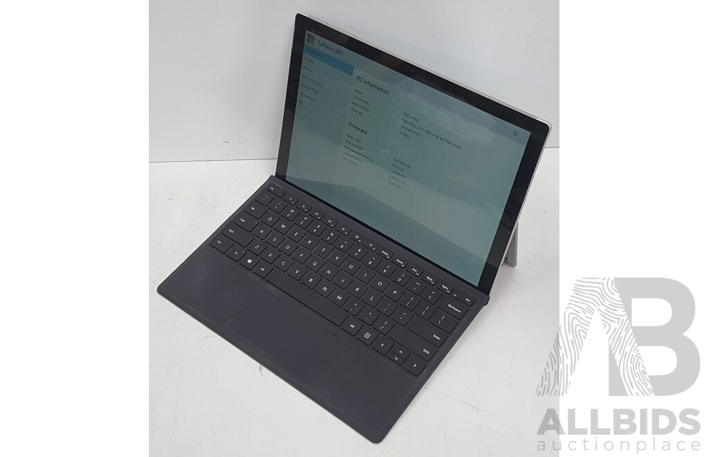 Microsoft (1796) Surface Pro 5 Intel Core i5 (7300U) 2.60GHz-3.50GHz 2-Core CPU 256GB 12.3-Inch Touchscreen Detachable Laptop