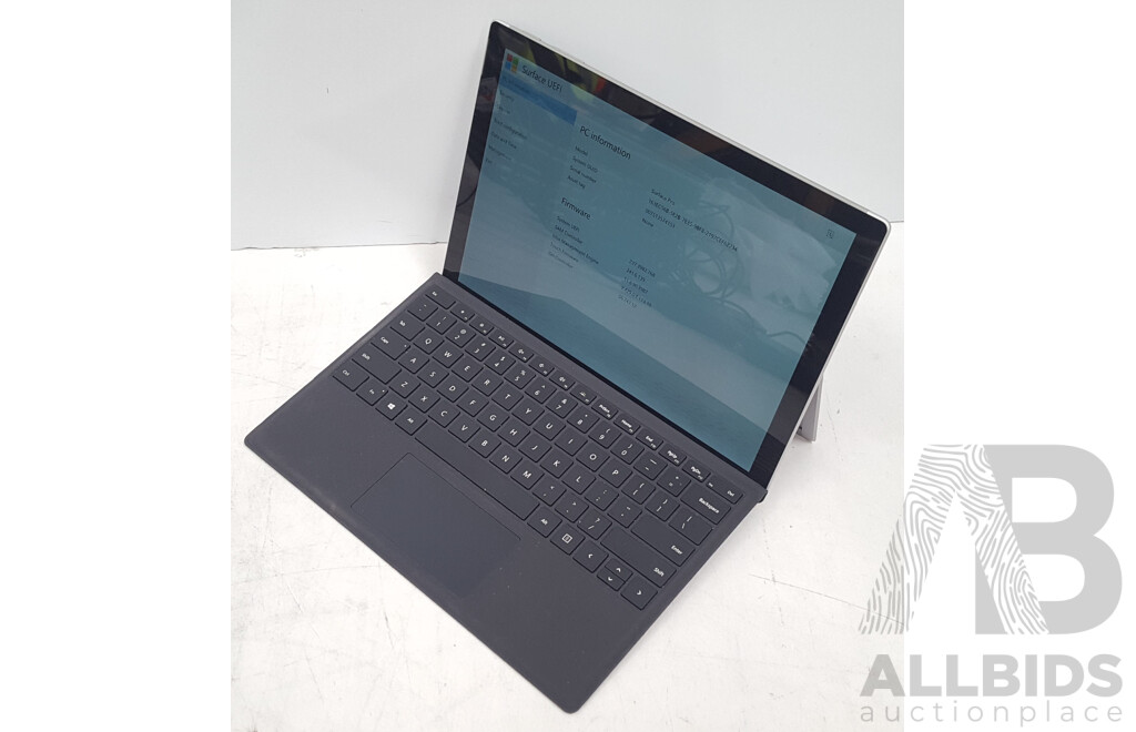 Microsoft (1796) Surface Pro 5 Intel Core i5 (7300U) 2.60GHz-3.50GHz 2-Core CPU 256GB 12.3-Inch Touchscreen Detachable Laptop