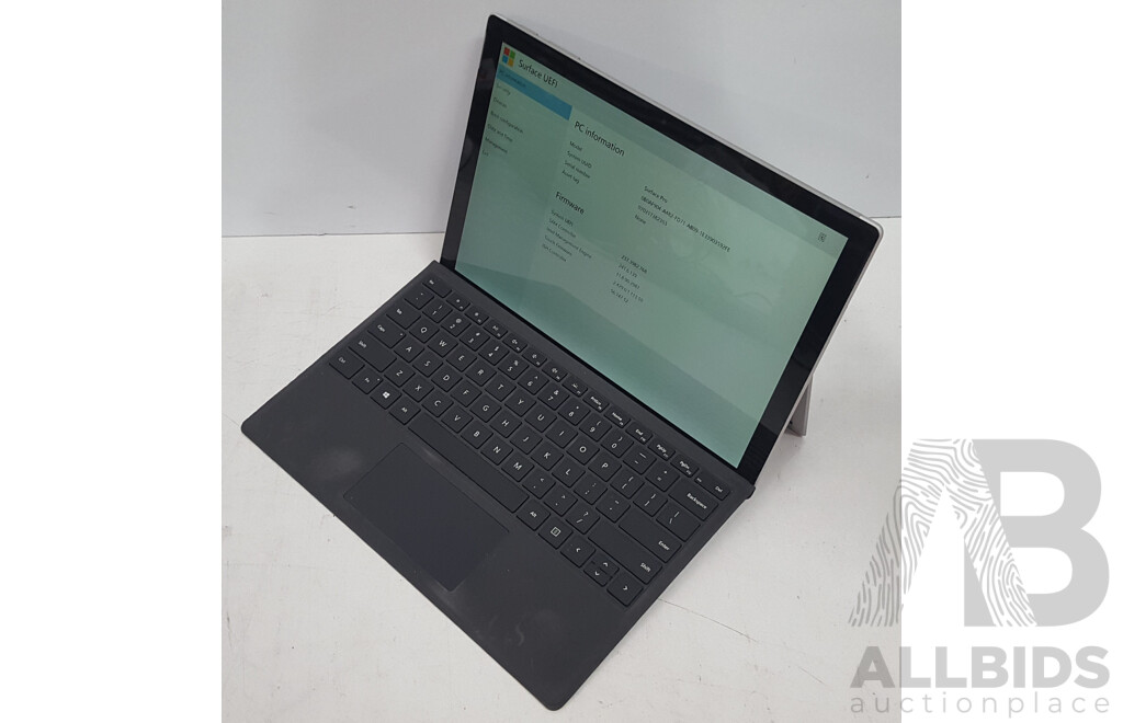 Microsoft (1796) Surface Pro 5 Intel Core i5 (7300U) 2.60GHz-3.50GHz 2-Core CPU 256GB 12.3-Inch Touchscreen Detachable Laptop