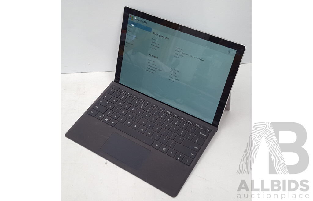 Microsoft (1796) Surface Pro 5 Intel Core i5 (7300U) 2.60GHz-3.50GHz 2-Core CPU 256GB 12.3-Inch Touchscreen Detachable Laptop