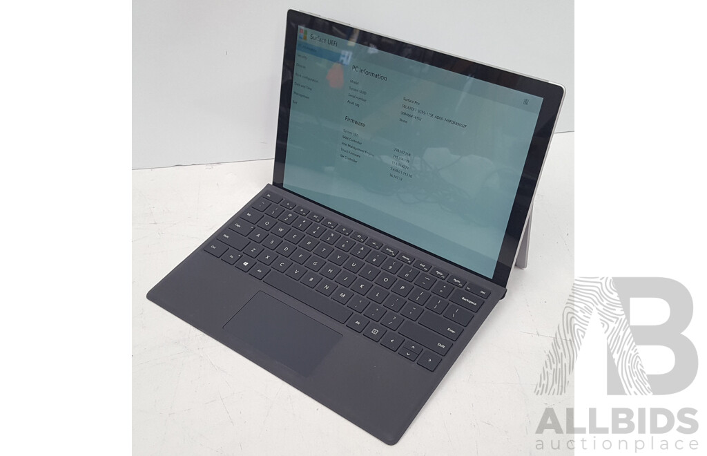 Microsoft (1796) Surface Pro 5 Intel Core i5 (7300U) 2.60GHz-3.50GHz 2-Core CPU 256GB 12.3-Inch Touchscreen Detachable Laptop