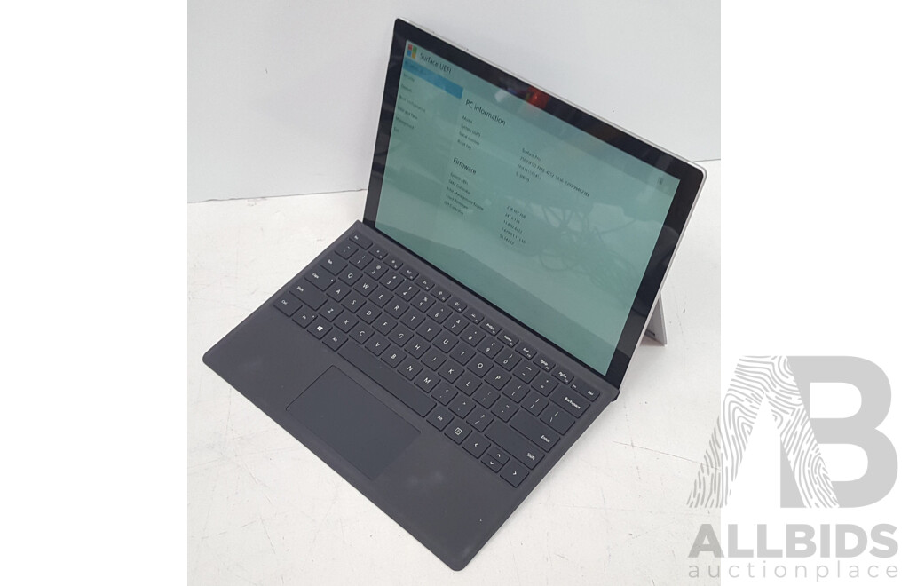 Microsoft (1796) Surface Pro 5 Intel Core i5 (7300U) 2.60GHz-3.50GHz 2-Core CPU 256GB 12.3-Inch Touchscreen Detachable Laptop