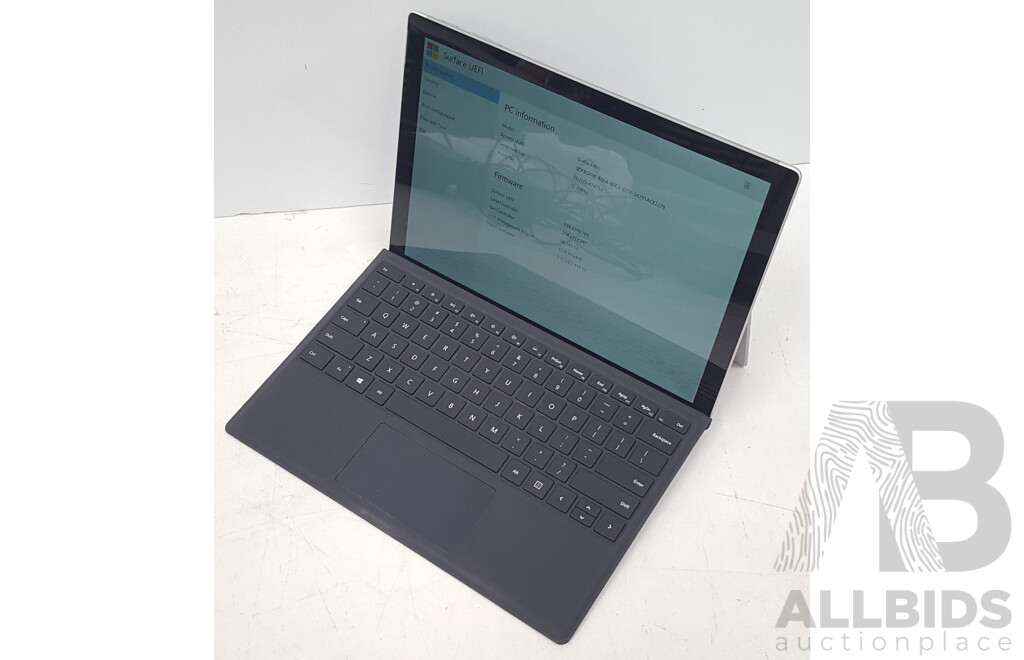 Microsoft (1796) Surface Pro 5 Intel Core i5 (7300U) 2.60GHz-3.50GHz 2-Core CPU 256GB 12.3-Inch Touchscreen Detachable Laptop