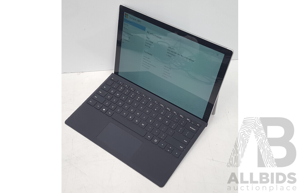 Microsoft (1796) Surface Pro 5 Intel Core i5 (7300U) 2.60GHz-3.50GHz 2-Core CPU 256GB 12.3-Inch Touchscreen Detachable Laptop