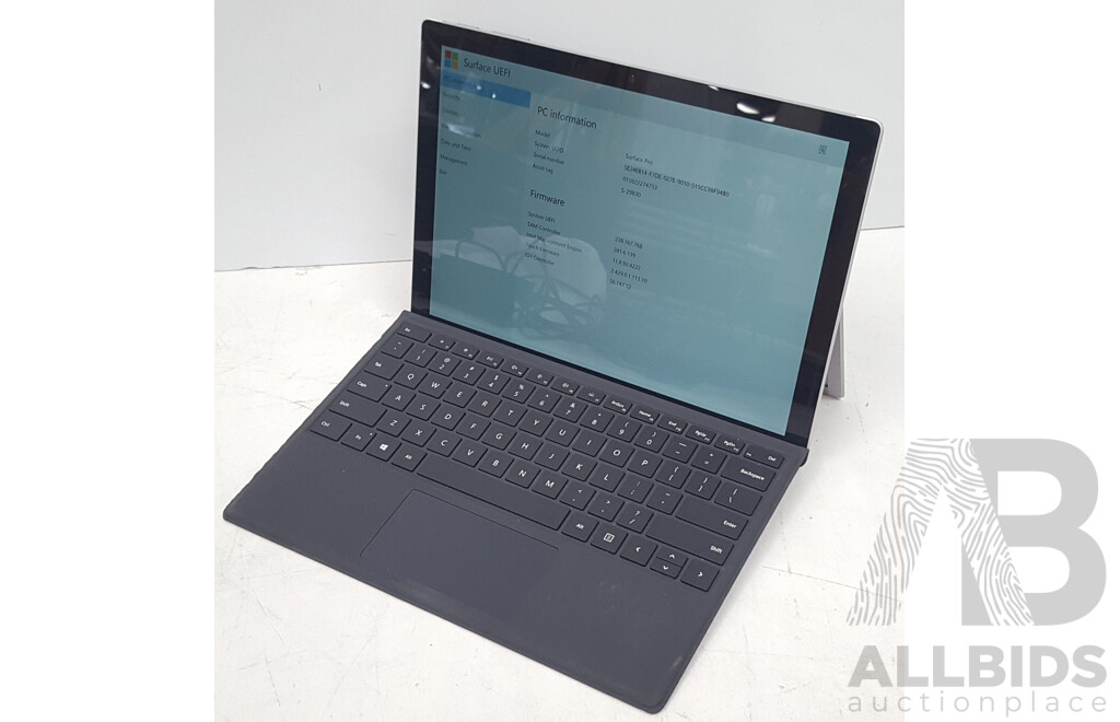 Microsoft (1796) Surface Pro 5 Intel Core i5 (7300U) 2.60GHz-3.50GHz 2-Core CPU 256GB 12.3-Inch Touchscreen Detachable Laptop