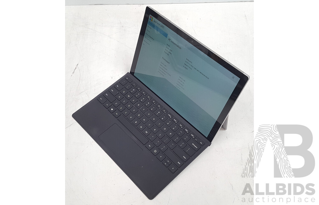 Microsoft (1796) Surface Pro 5 Intel Core i5 (7300U) 2.60GHz-3.50GHz 2-Core CPU 256GB 12.3-Inch Touchscreen Detachable Laptop