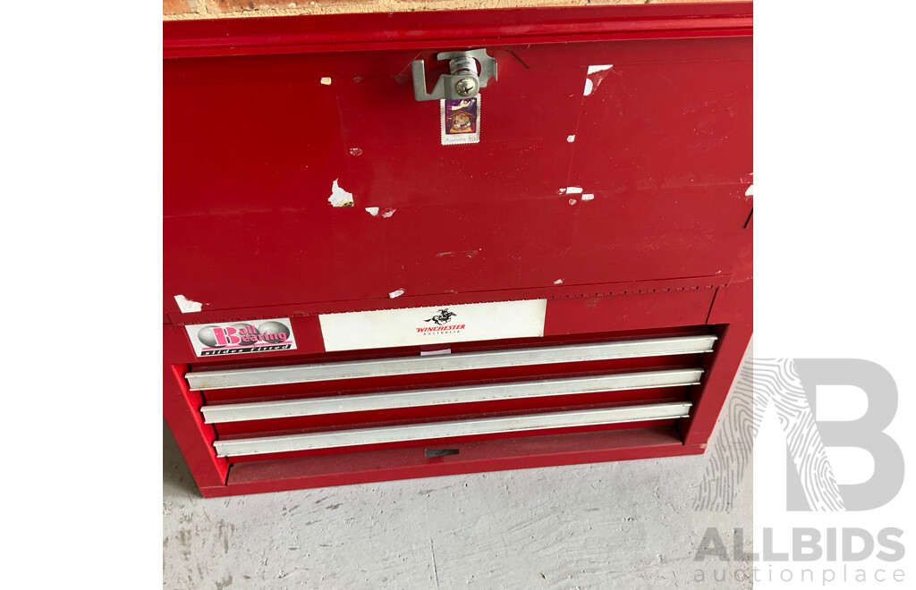 SENATOR Tool Chest (1-11) with Assorted of Hand Tools