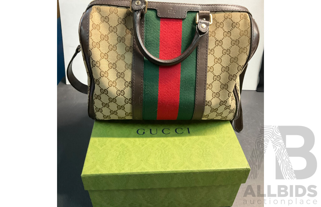 Fashion Crossbody Bag for Women in Gucci Shoes Retails Box