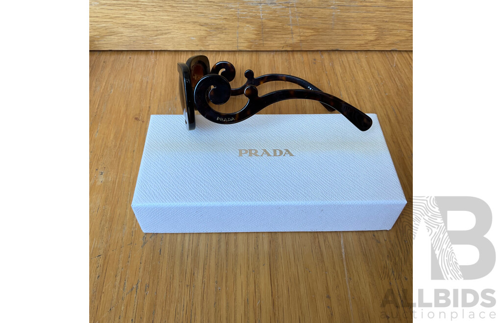 Fashion Sunglass for Women Branded PRADA