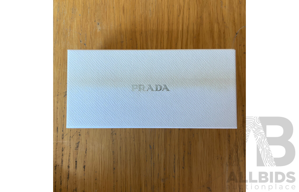 Fashion Sunglass for Women Branded PRADA