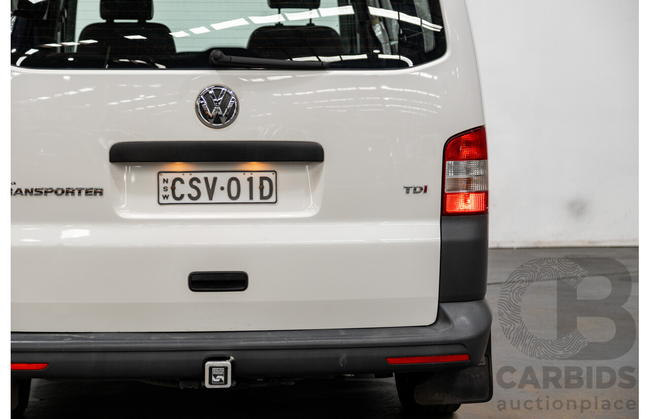 5/2013 Volkswagen Transporter TDI 340 Crewvan SWB T5 MY13 Van White Turbo Diesel 2.0L