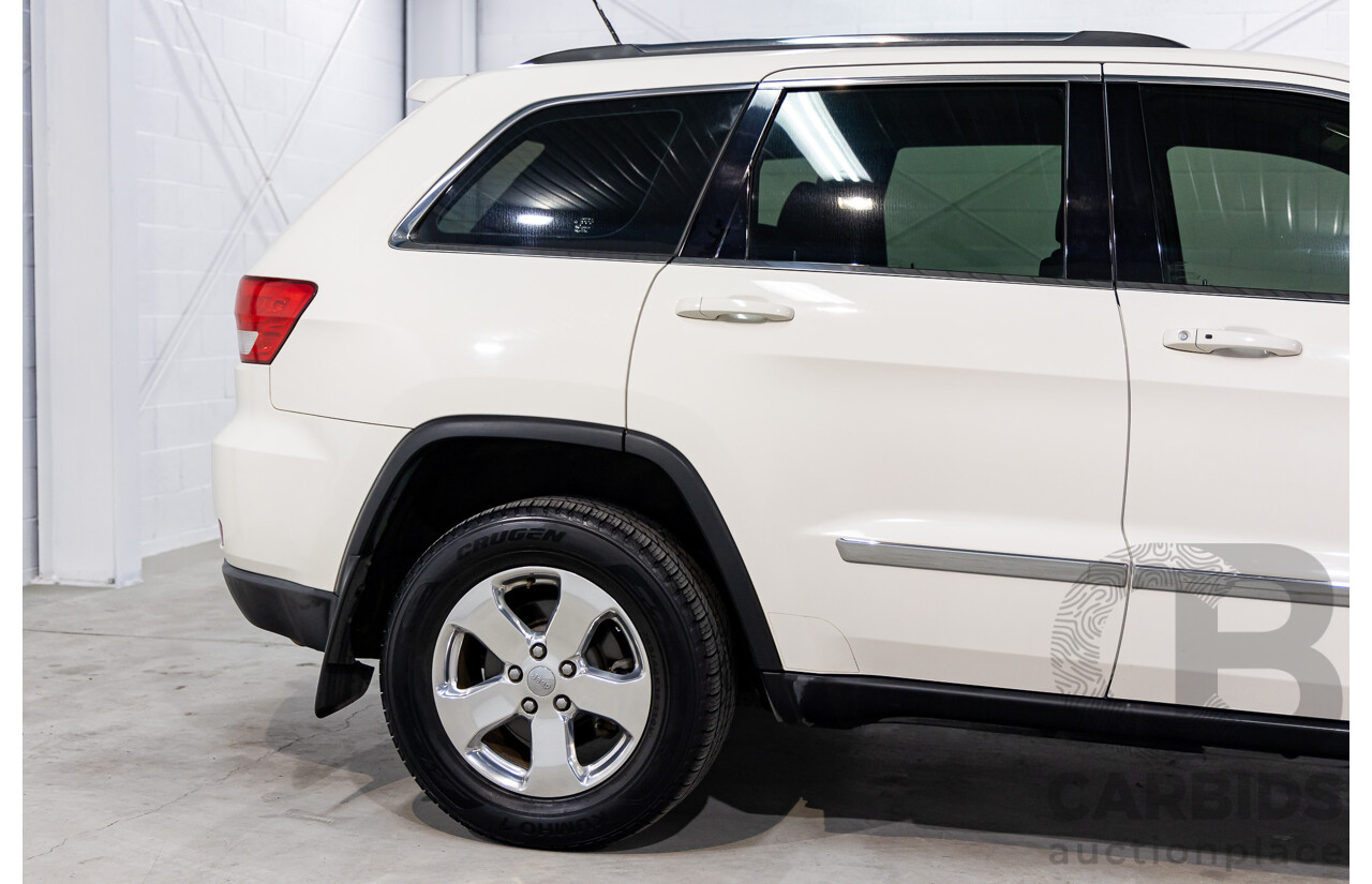 1/2011 Jeep Grand Cherokee Laredo (4x4) WK 4d Wagon Stone White V6 3.6L