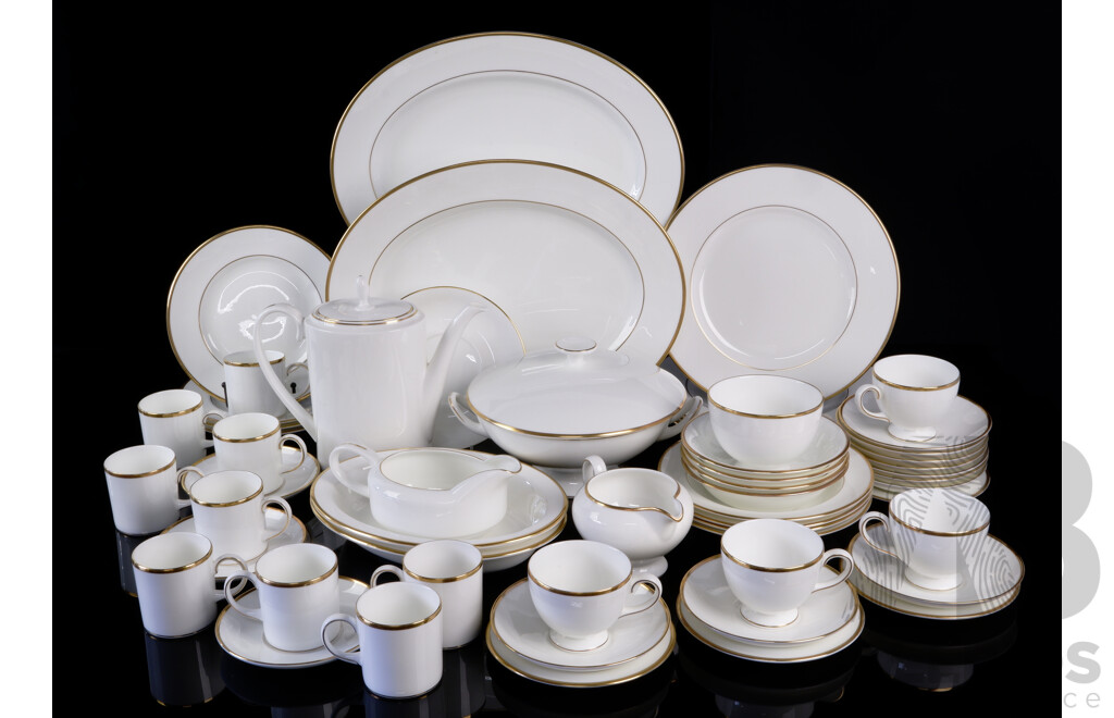 Wedgwood Porcelain 56 Piece Dinner Service in California Pattern ,W 4377