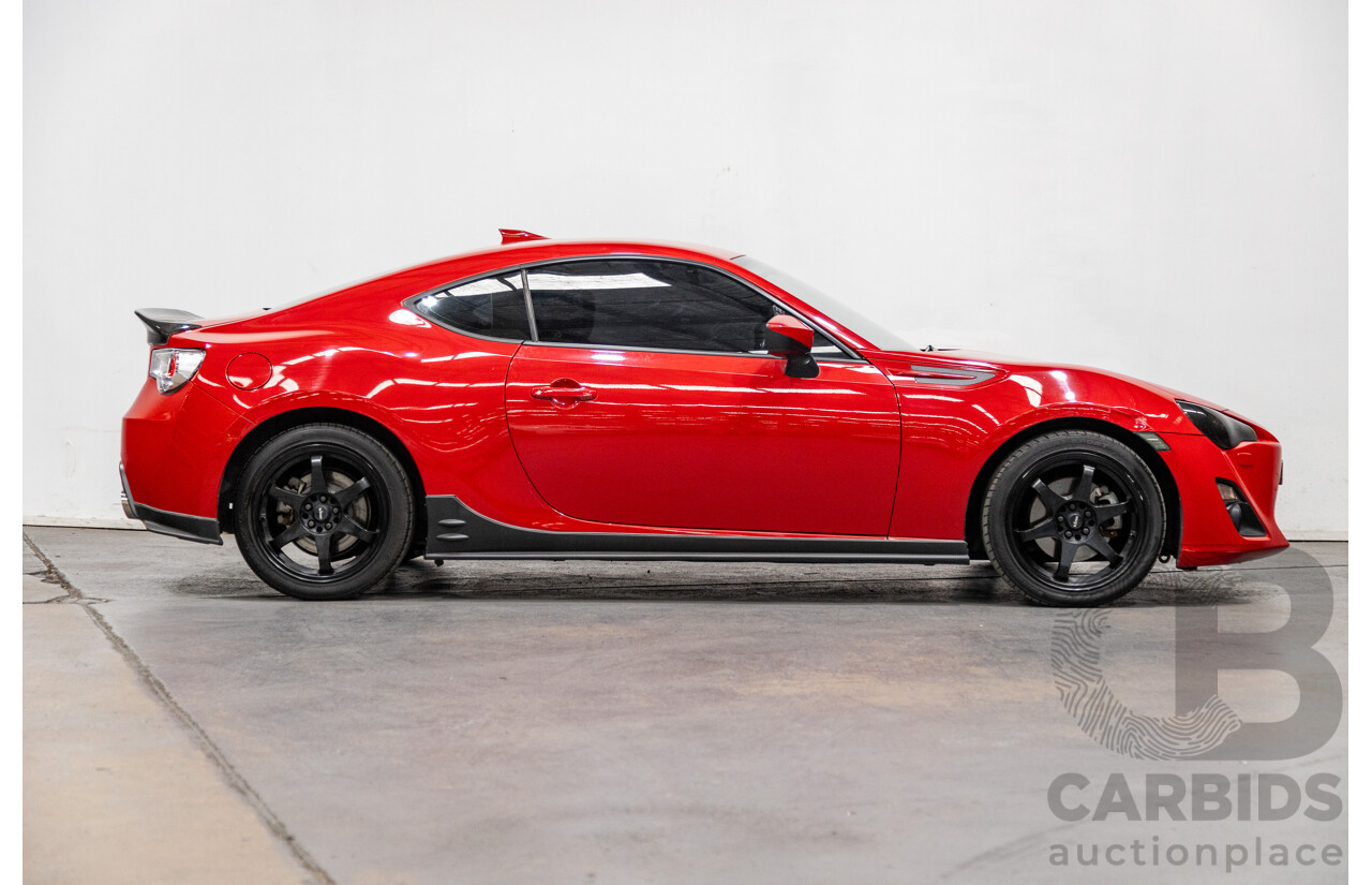 8/2013 Toyota 86 GTS ZN6 MY13 2d Coupe Mount Fuji Red 2.0L