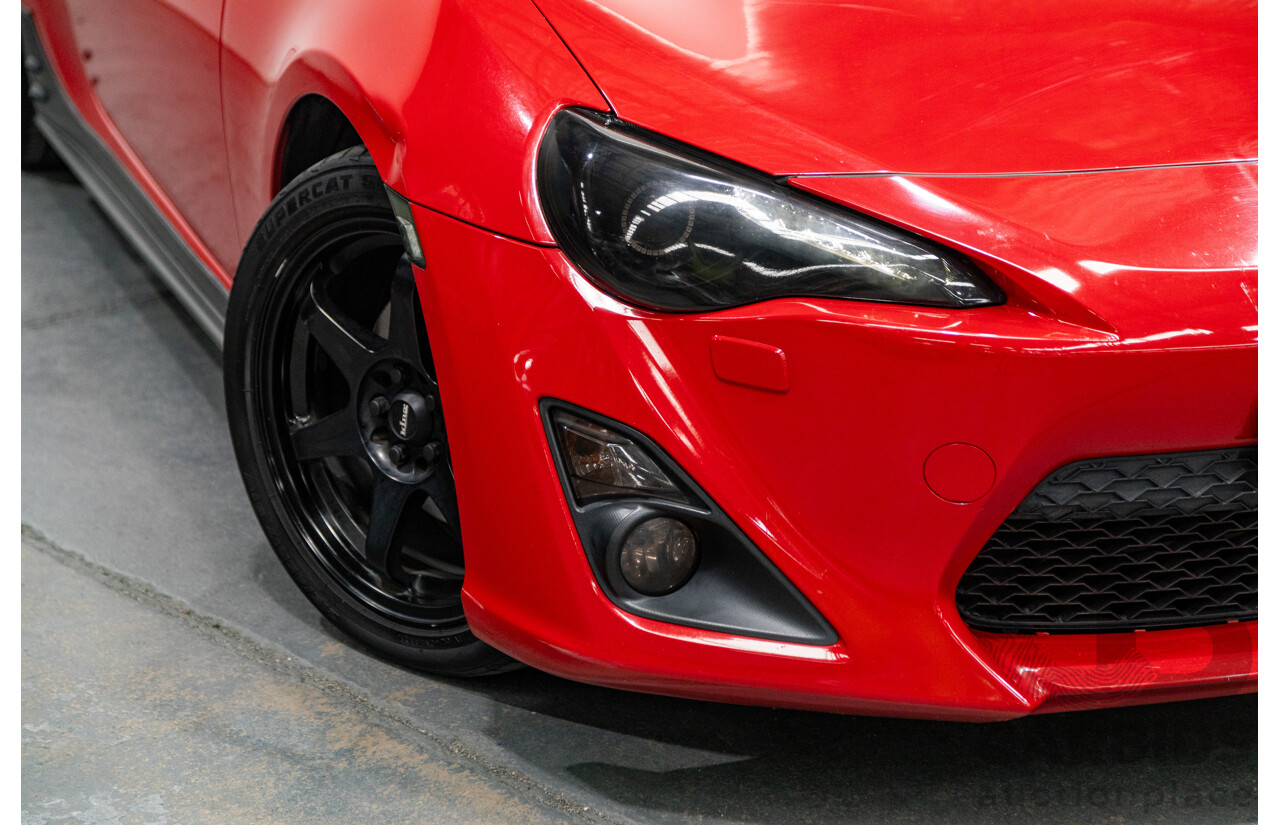 8/2013 Toyota 86 GTS ZN6 MY13 2d Coupe Mount Fuji Red 2.0L