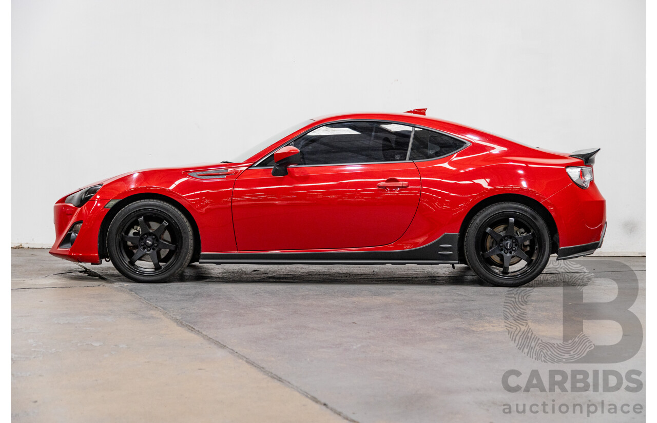 8/2013 Toyota 86 GTS ZN6 MY13 2d Coupe Mount Fuji Red 2.0L