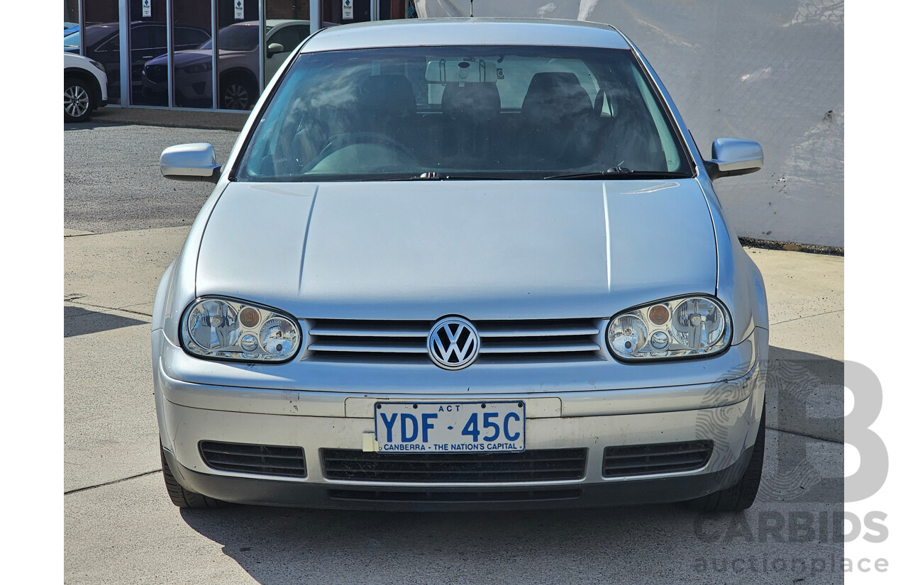 4/2004 Volkswagen Golf 2.0 Generation  5d Hatchback Silver 2.0L