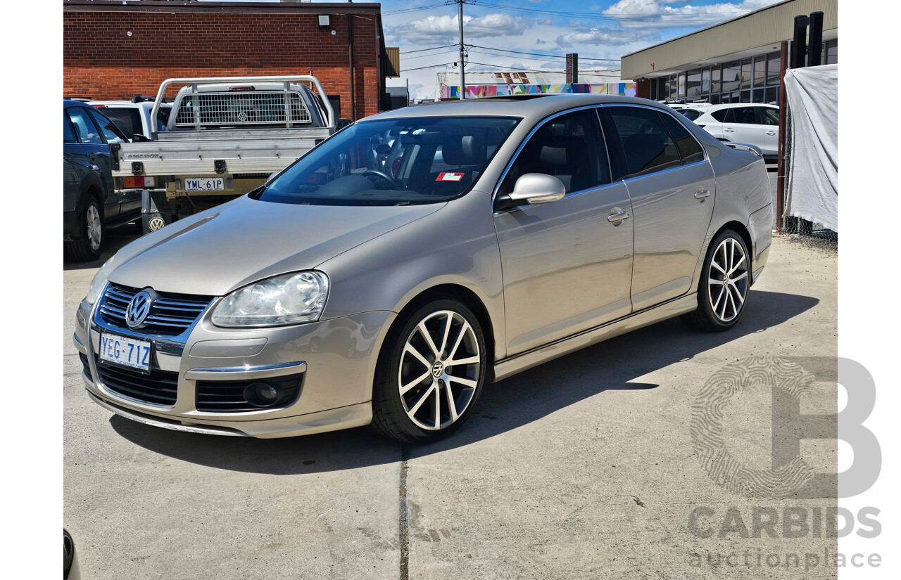 4/2006 Volkswagen Jetta 2.0 Turbo FSI 1KM 4d Sedan Gold 2.0L