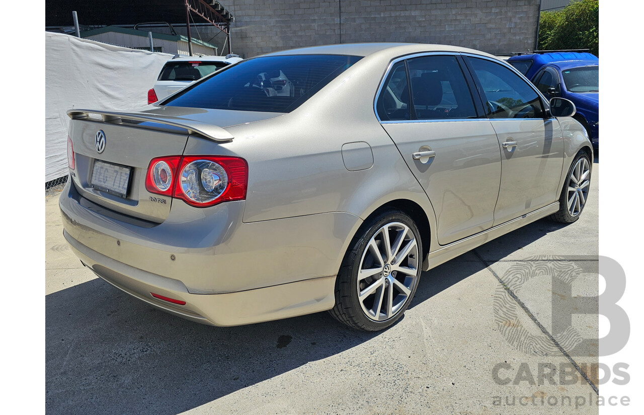 4/2006 Volkswagen Jetta 2.0 Turbo FSI 1KM 4d Sedan Gold 2.0L