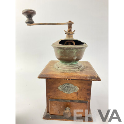Vintage Kitchen Grinders Including Leinbrocks Ideal Coffee Grinder, Brass Spice and Pepper Grinders