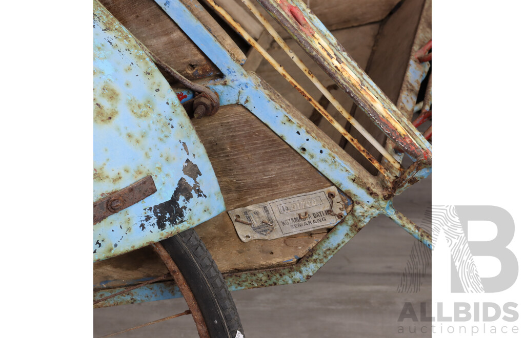 Vintage Steel Framed Three Wheel Tuk Tuk