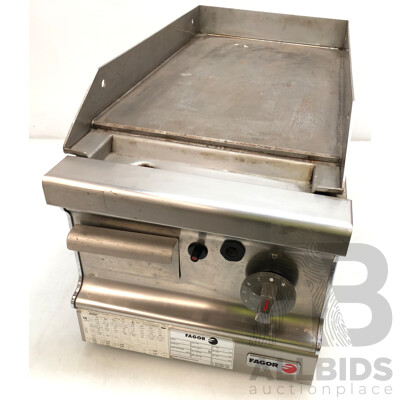 Fagor LPG Bench Top Smooth Grill