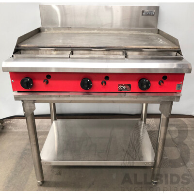 Fuoco Natural Gas Three Burner Smooth Grill