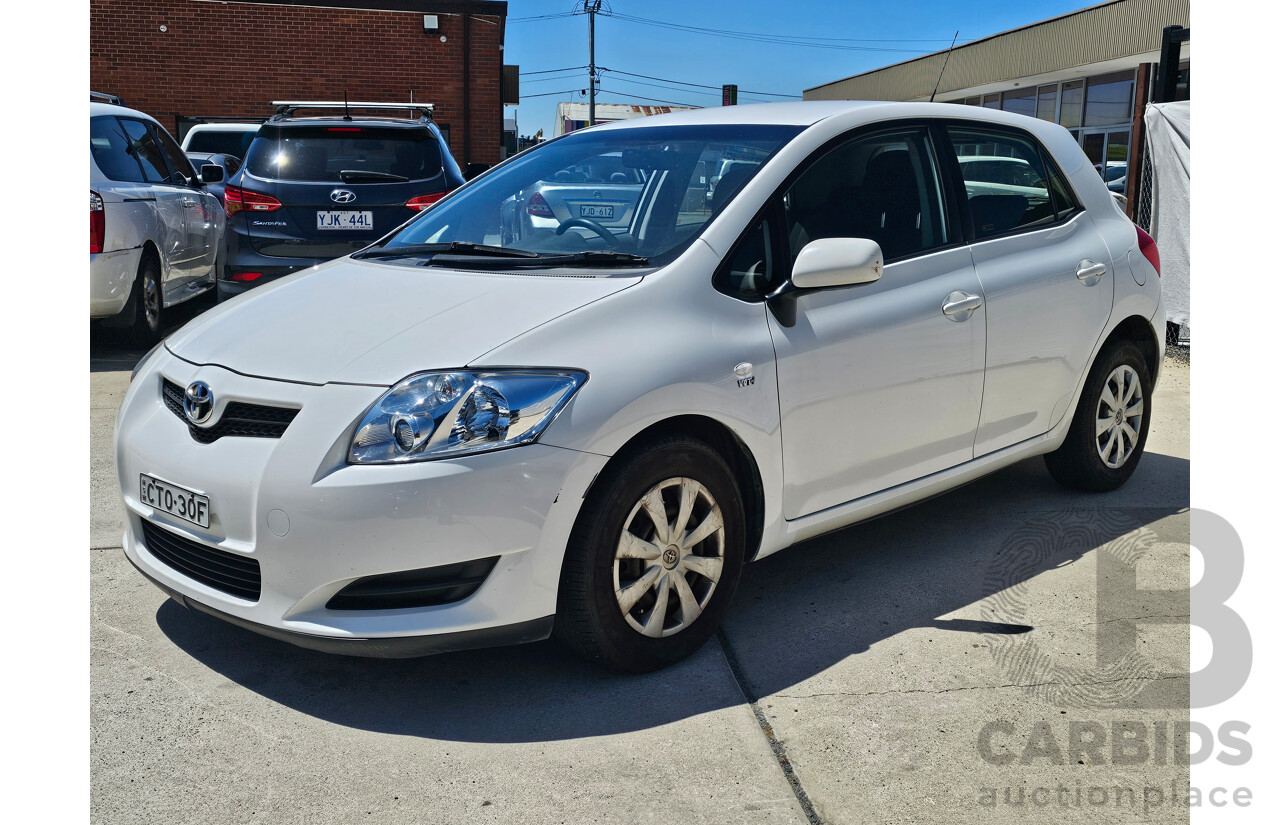 9/2007 Toyota Corolla Ascent ZRE152R 5d Hatchback White 1.8L