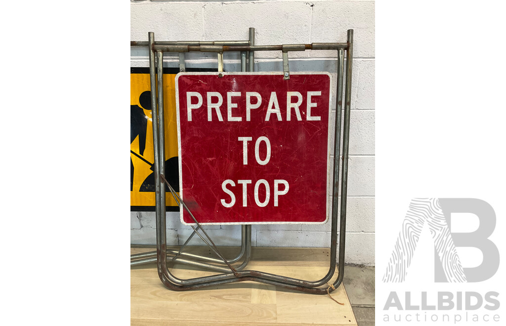 Road and Traffic Signs - Lot of 5