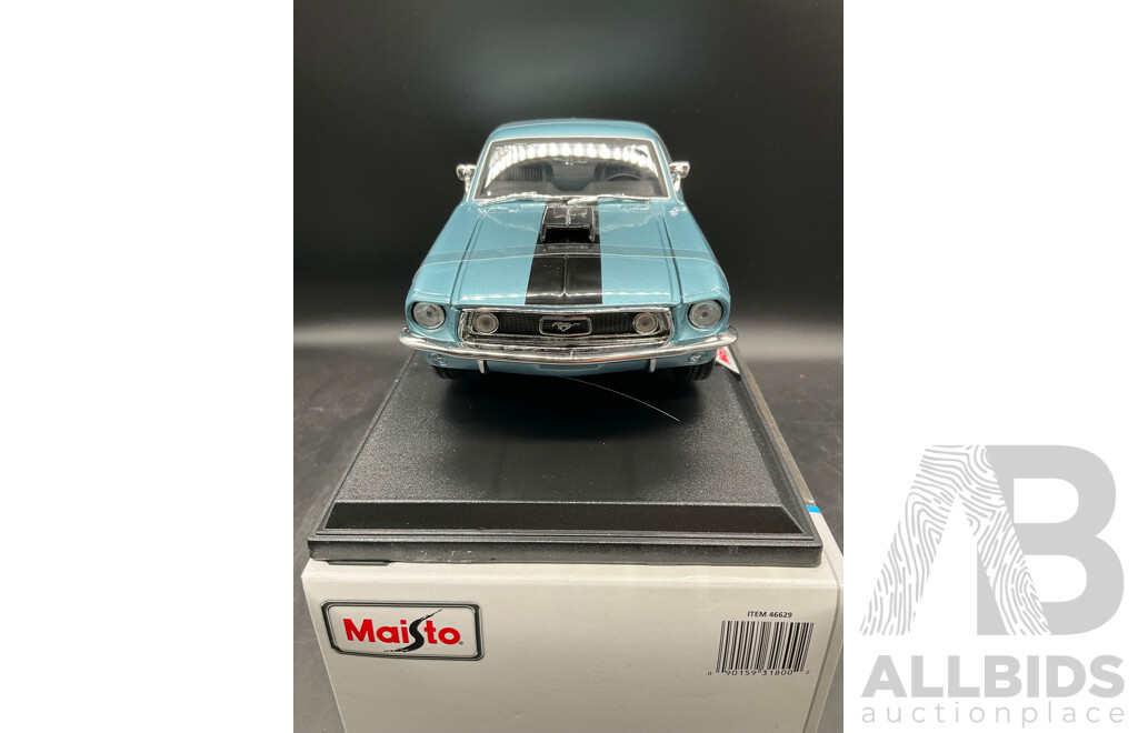 1968 Ford Mustang GT Cobra Jet and 1970 Ford Mustang Match 1 - 1/18 Scale