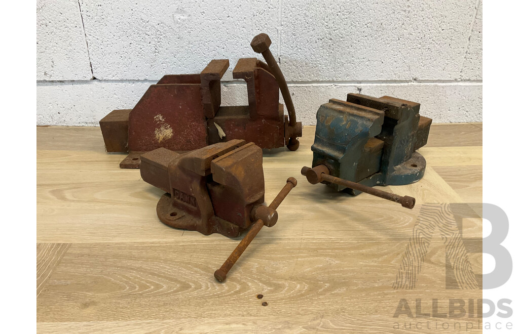 Vintage Fuller Swivel Bench Vise - Lot of 3