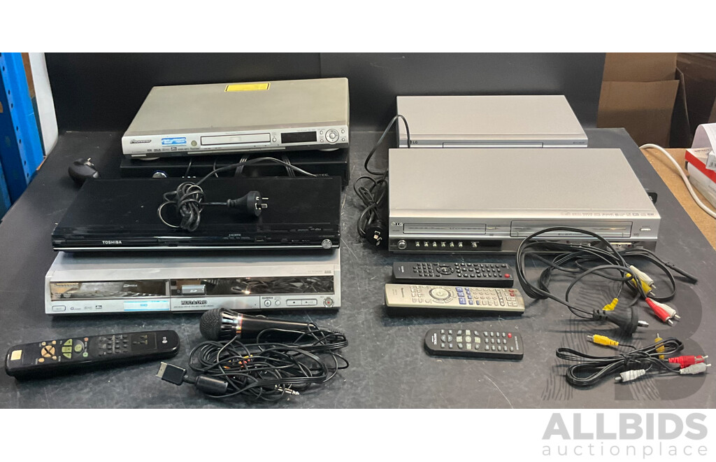 Lot of 6 DVD Players and Recorders - Toshiba, Panasonic, LG, Pioneer & DGTech