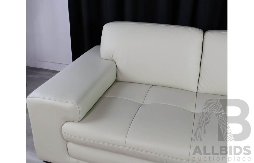 Modern White Leather Three Seater Lounge by Linea Domo