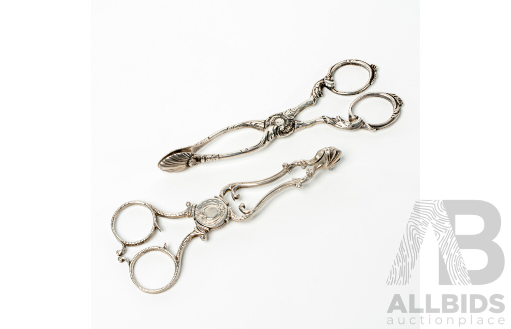 Two Antique Sterling Silver Sugar Nips Comprising 1775 & 1760 Examples, Total Weight 71gm