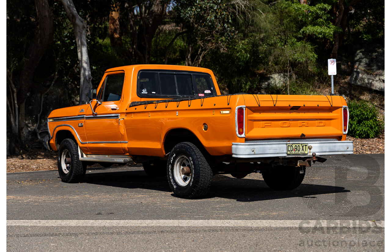 1/1979 Ford F100 Custom (4x4) Utility Tangerine Orange V8 5.8L