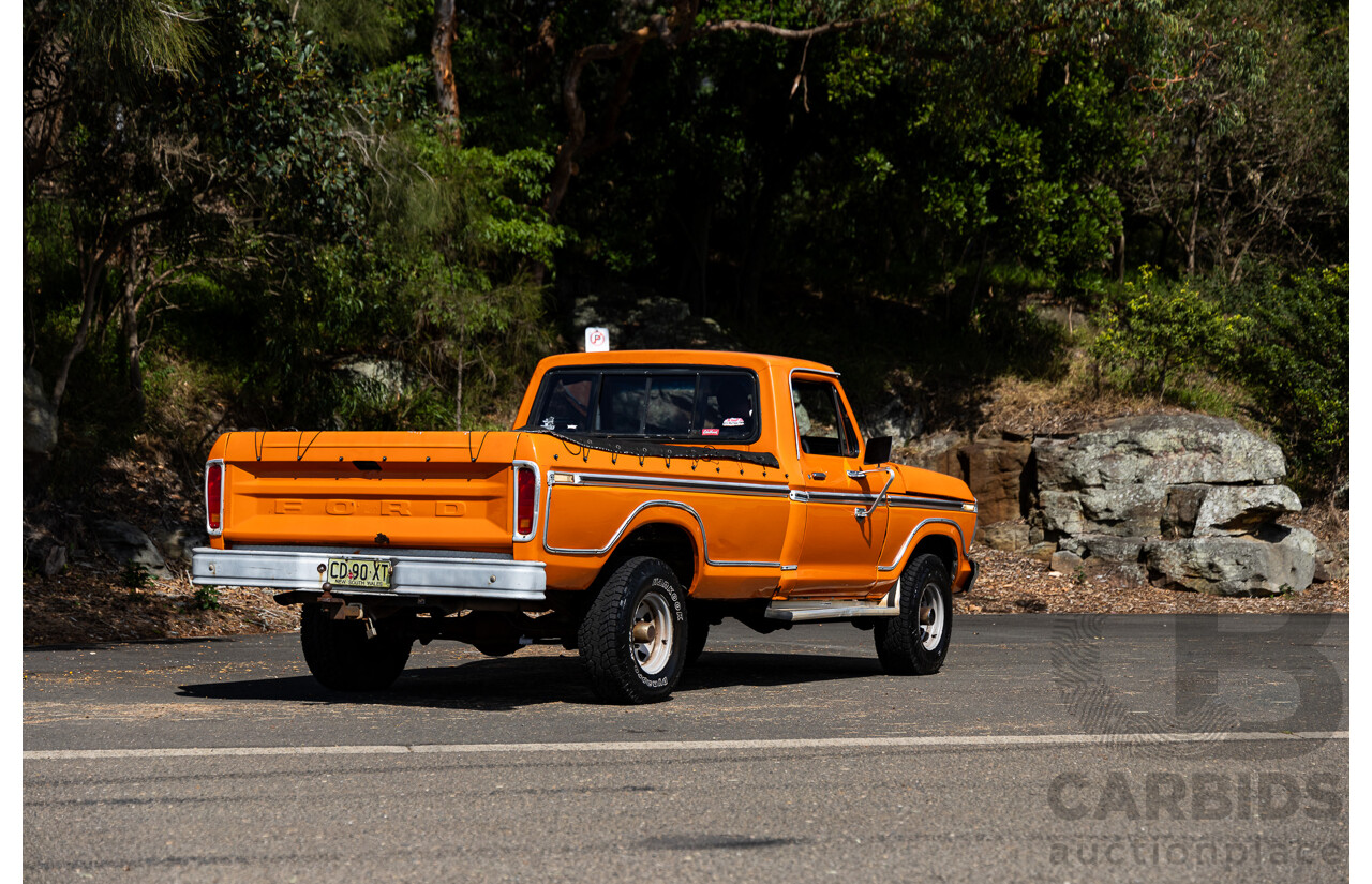 1/1979 Ford F100 Custom (4x4) Utility Tangerine Orange V8 5.8L