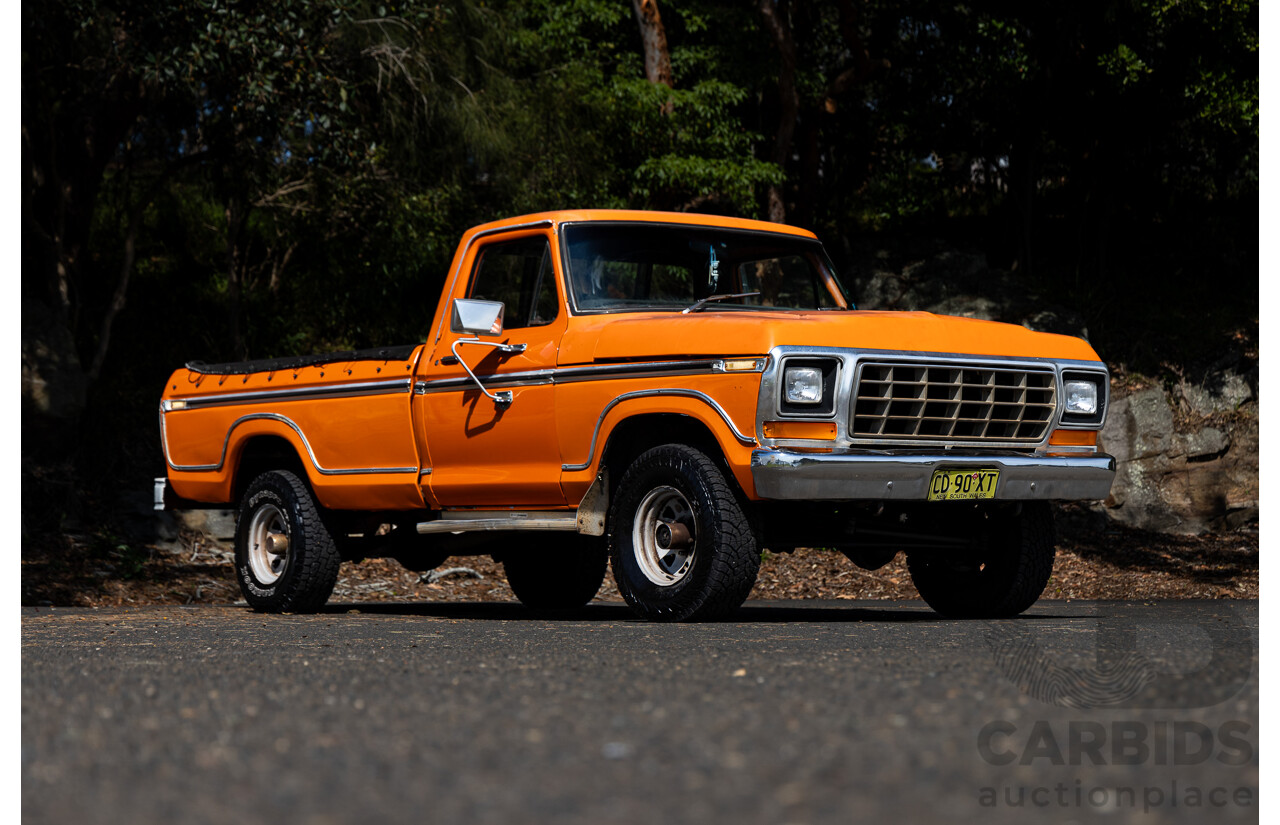 1/1979 Ford F100 Custom (4x4) Utility Tangerine Orange V8 5.8L