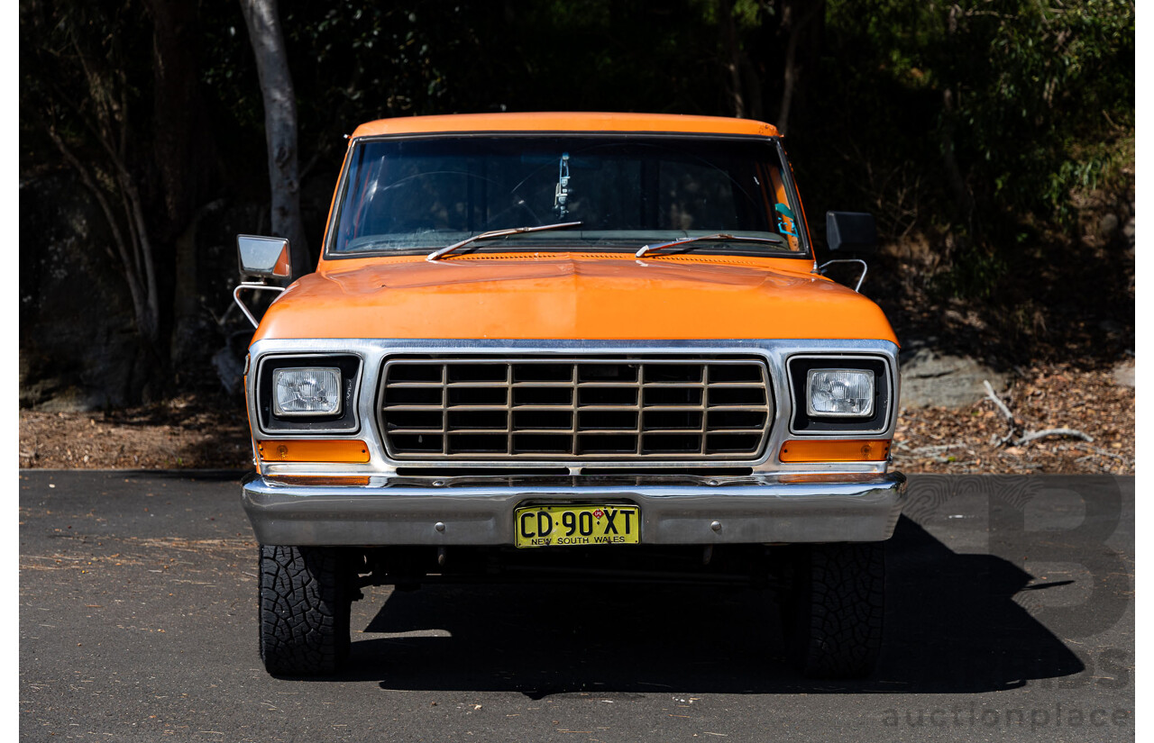 1/1979 Ford F100 Custom (4x4) Utility Tangerine Orange V8 5.8L