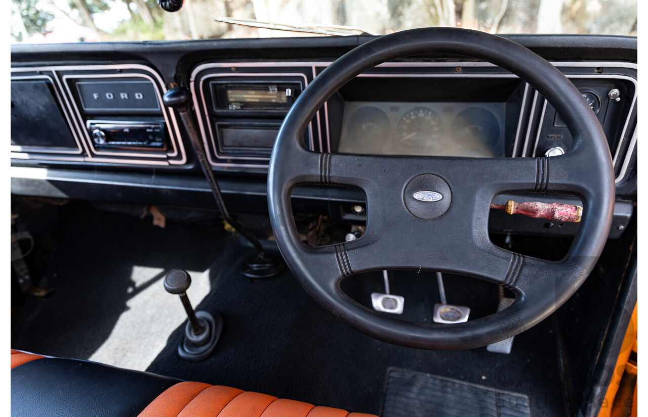 1/1979 Ford F100 Custom (4x4) Utility Tangerine Orange V8 5.8L