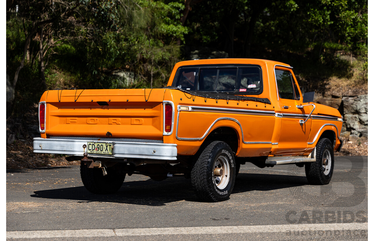 1/1979 Ford F100 Custom (4x4) Utility Tangerine Orange V8 5.8L